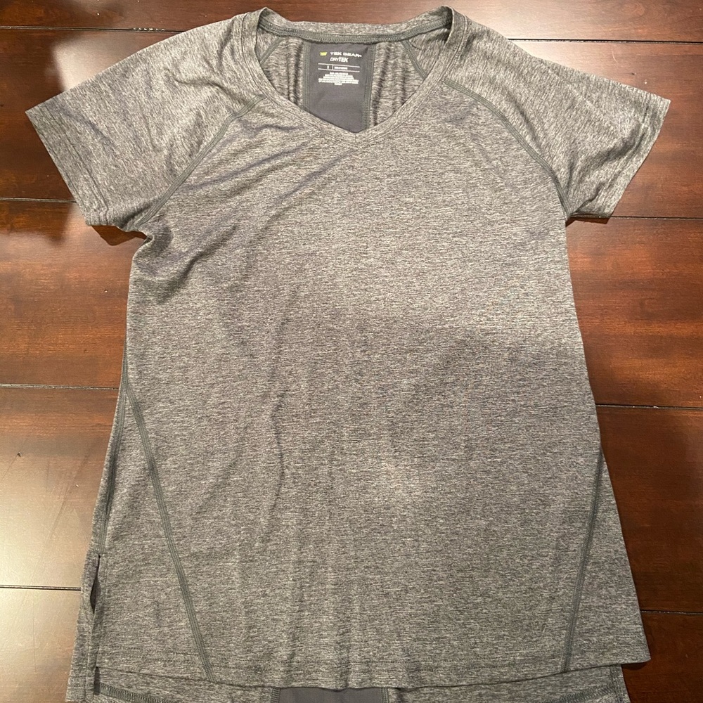 Tek Gear DryTEK workout tshirt